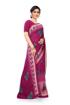 Dark pink printed georgette saree with blouse 4