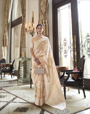 Ivory woven banarasi saree with blouse 1