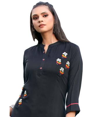 Black Muslin Silk  quarter Sleeves Hand Work Womens Kurti with bottoms 4
