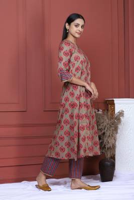 Brown Printed Kurta And Bottom 2