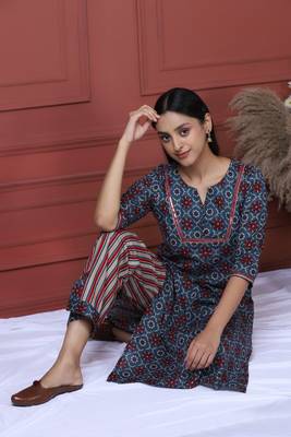 Indigo Printed Kurta And Bottom 3
