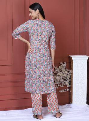 Orange Printed Kurta And Bottom 3