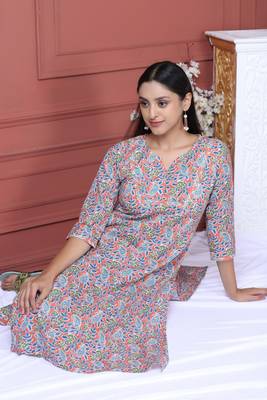 Orange Printed Kurta And Bottom 4
