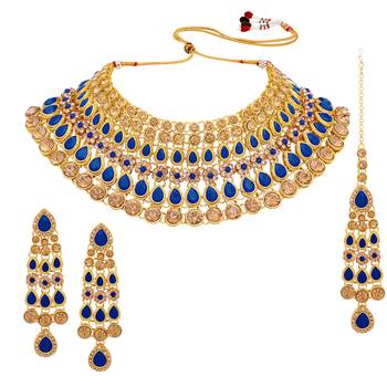 Blue crystal necklaces 1