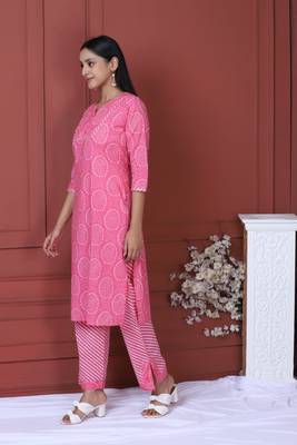 Pink Printed Kurta And Bottom 2