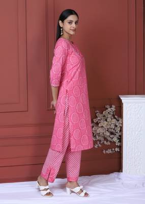 Pink Printed Kurta And Bottom 3