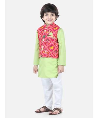 green Patan Patola Jacket Kurta Pajama 3 piece set 1