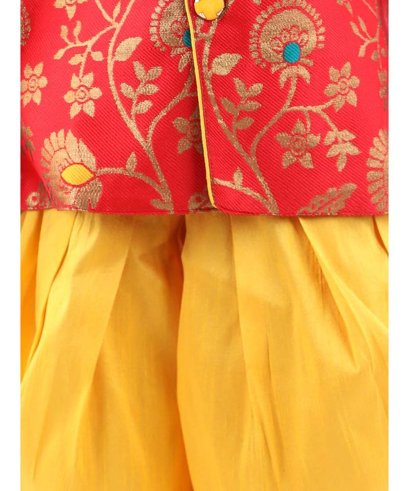 Red Jacquard stitched printed   sherwani