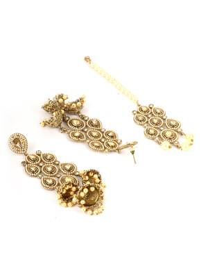 Gold maang-tikka 2