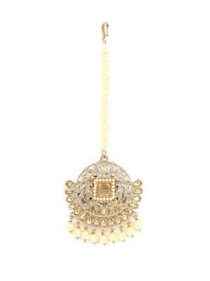 Gold maang-tikka 3