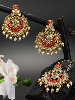 Gold maang-tikka 1