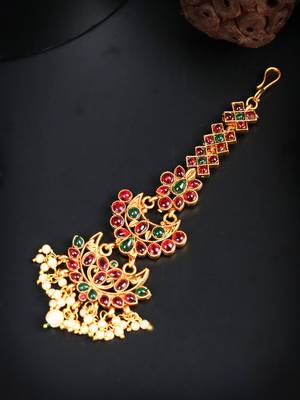 Gold maang-tikka 1