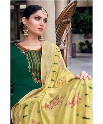 Green Silk semi stitched thread embroidery quarter sleeve Top & bottom with dupatta 2