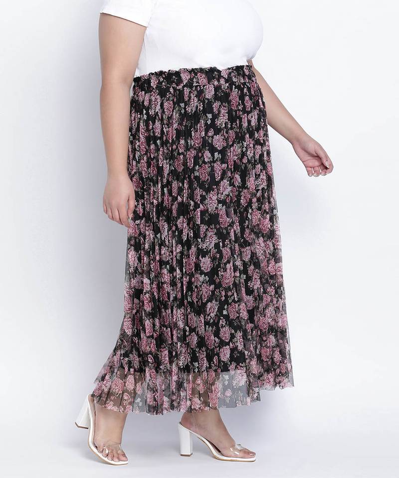 Black bean net printed and pleated lined Plus skirt
