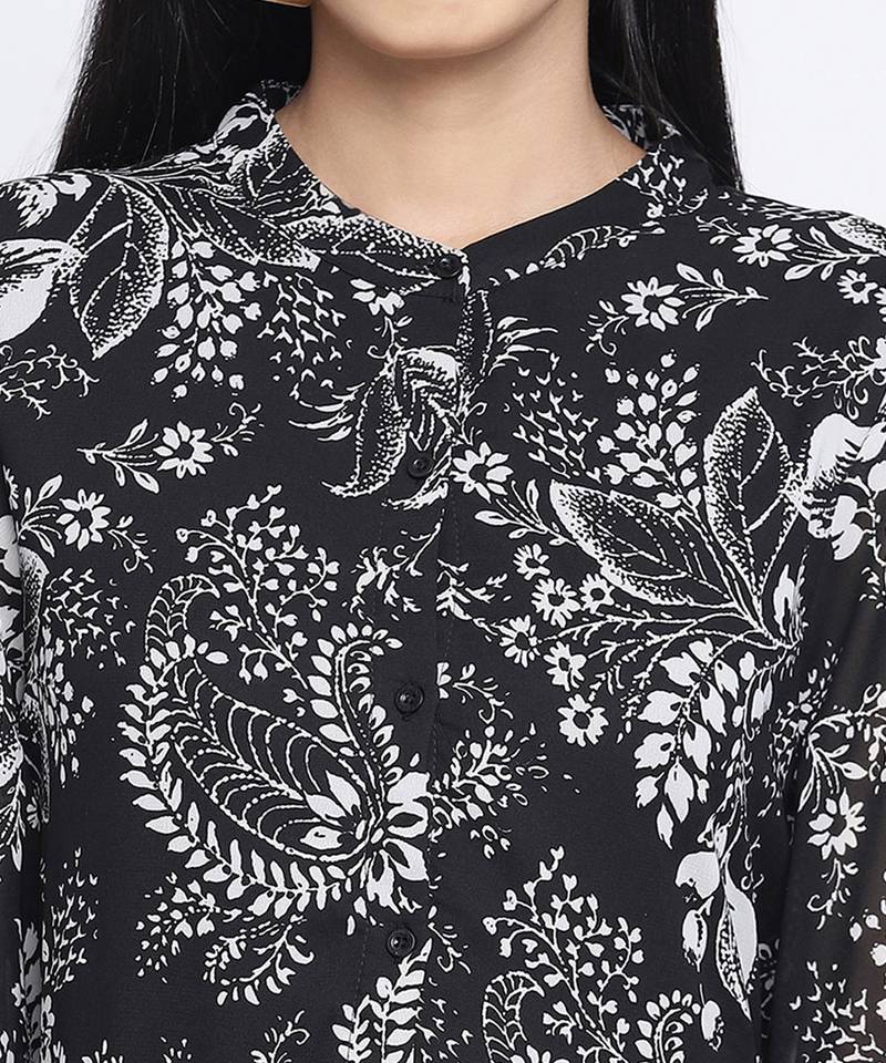 Stunner wink printed casual women dress