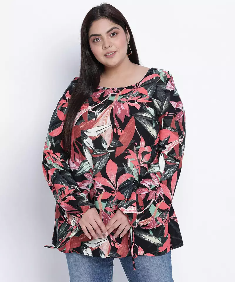 Fantallic tropical print plus size top