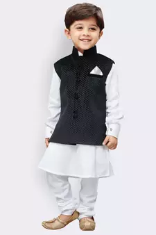 White plain pure cotton boys-suit