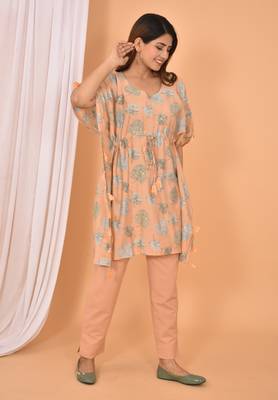 Peach printed rayon Kaftan with Pant 3