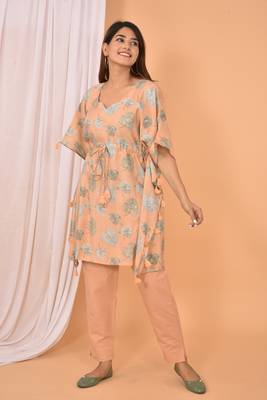Peach printed rayon Kaftan with Pant 4