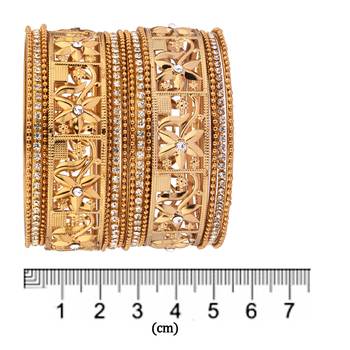 Gold bangles-and-bracelets 4