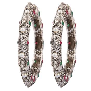 Silver bangles-and-bracelets 4