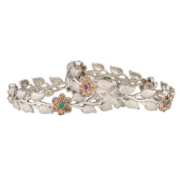 Silver bangles-and-bracelets 3