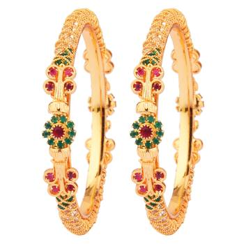 Gold bangles-and-bracelets 4