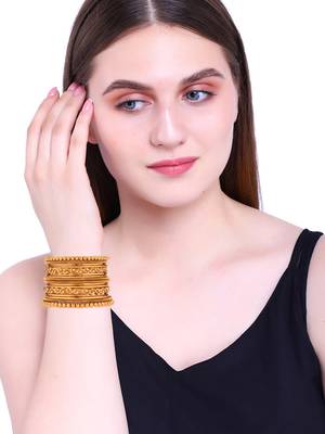Gold bangles-and-bracelets 4