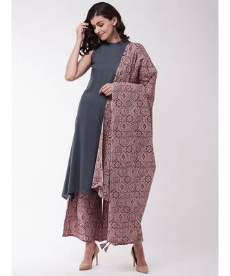 Grey and Maroon Halter Kurta Set 1