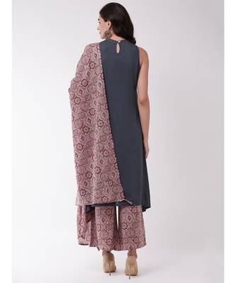 Grey and Maroon Halter Kurta Set 5