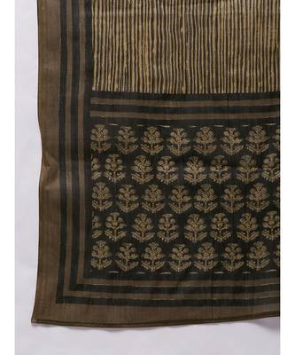 Black strappy kurta palazzo set with green boota dupatta 5