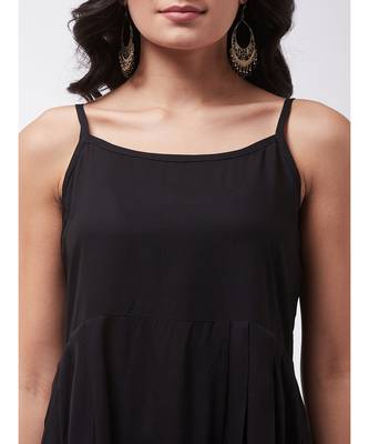 Black strappy kurta palazzo set with pink bandhini dupatta 6