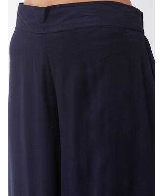 Navy blue strappy kurta palazzo set with Red gold dupatta 2