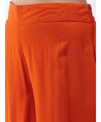 Orange strappy kurta plazzo set with green kantha dupatta 5