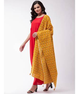 Red strappy kurta palazzo set with Mustard ikkat duptt 8