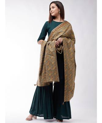 Dark Green Short Kurta Sharara Set With Grey Gold Print Dupatta 2