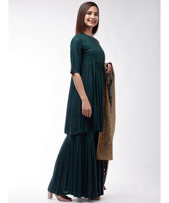 Dark Green Short Kurta Sharara Set With Grey Gold Print Dupatta 4