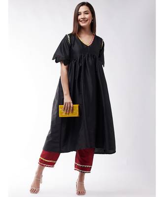 Black And Maroon Wavy Sleeves Gota Kurta Set 2