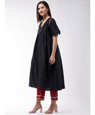 Black And Maroon Wavy Sleeves Gota Kurta Set 3