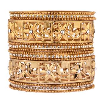 Gold bangles-and-bracelets 5