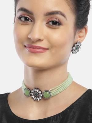 Black necklace-sets 3