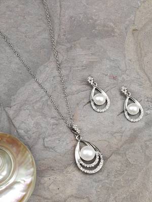 White necklace-sets 1