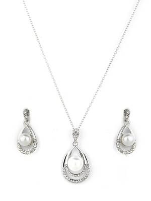 White necklace-sets 2