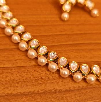 White necklace-sets 3