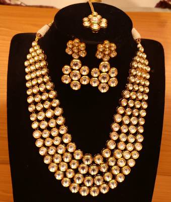 White necklace-sets 4