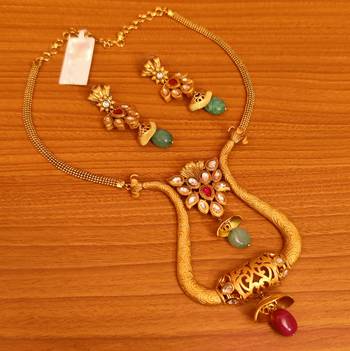Multicolor pendants 1