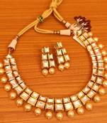 White necklace-sets