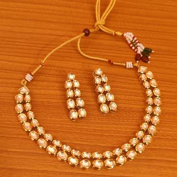 White necklace-sets 1
