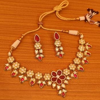 Red necklace-sets 1