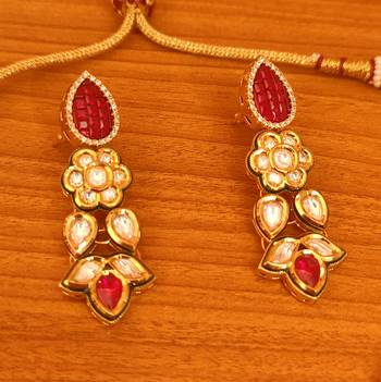 Red necklace-sets 2
